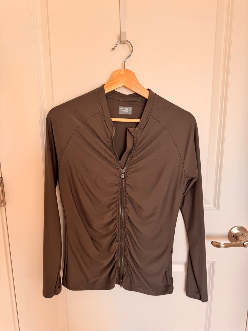 Athleta Olive Green Ruched Full Zip Rashguard Swim Top Small 4